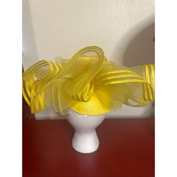 Vintage Sandra New York Yellow Gorgeous Flower Mesh Fascinator Hat main image 6